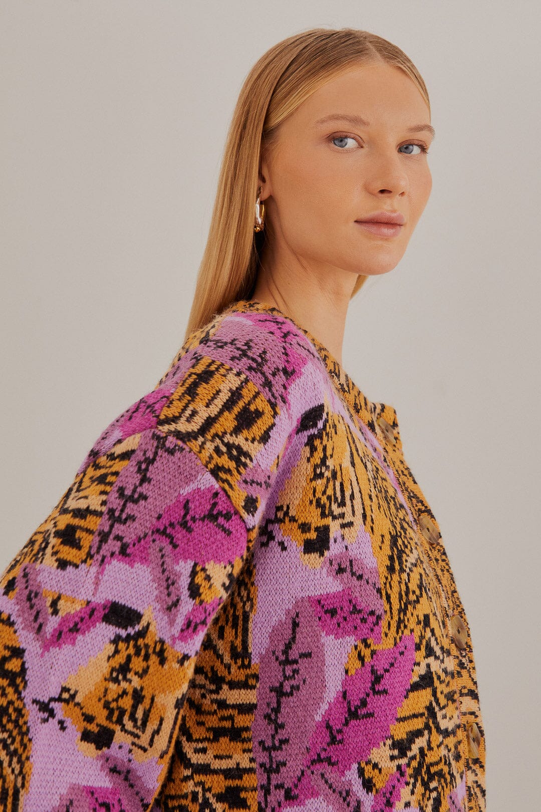 Tiger Leaves Knit Cardigan