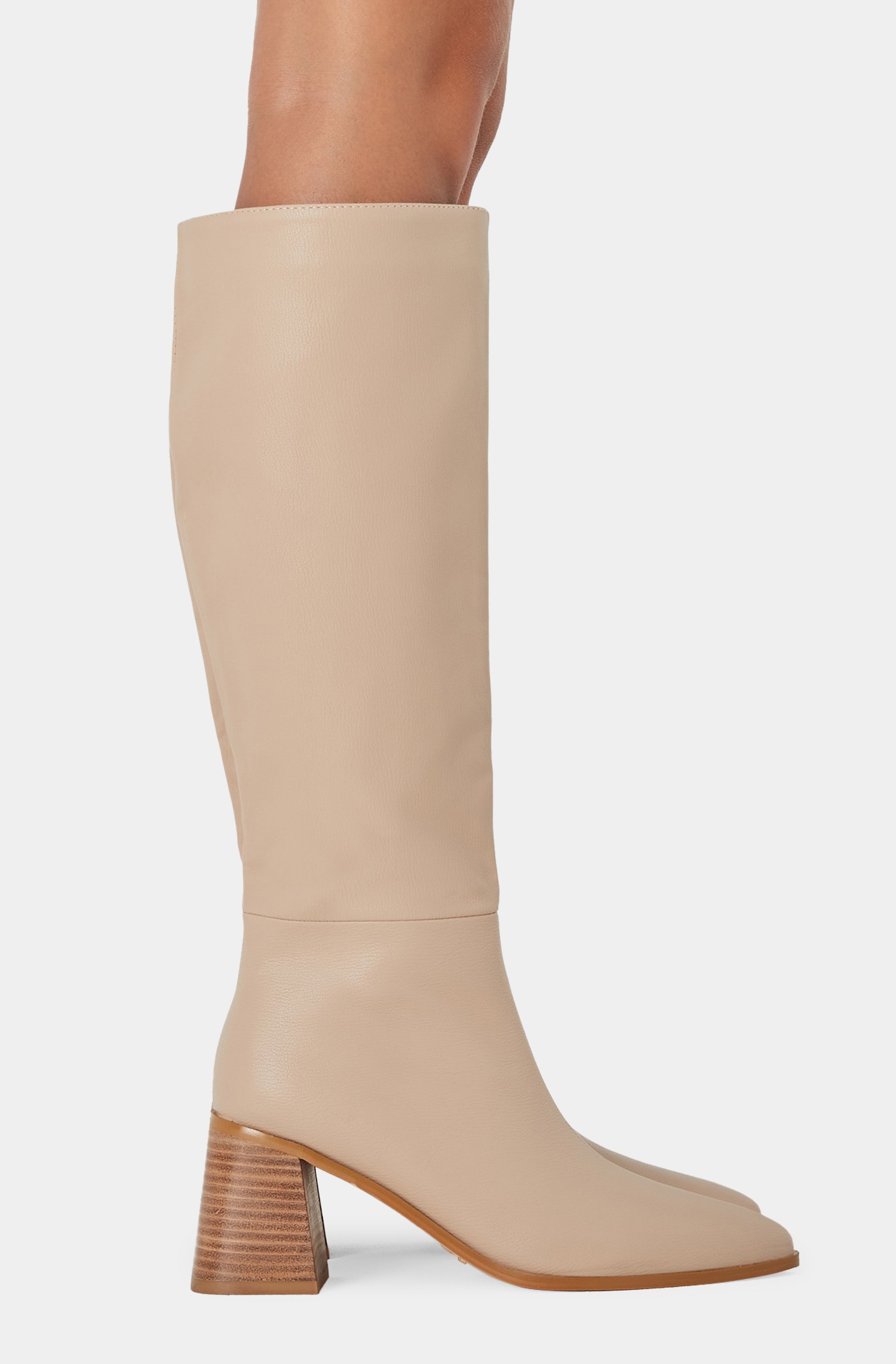 Holden Boot