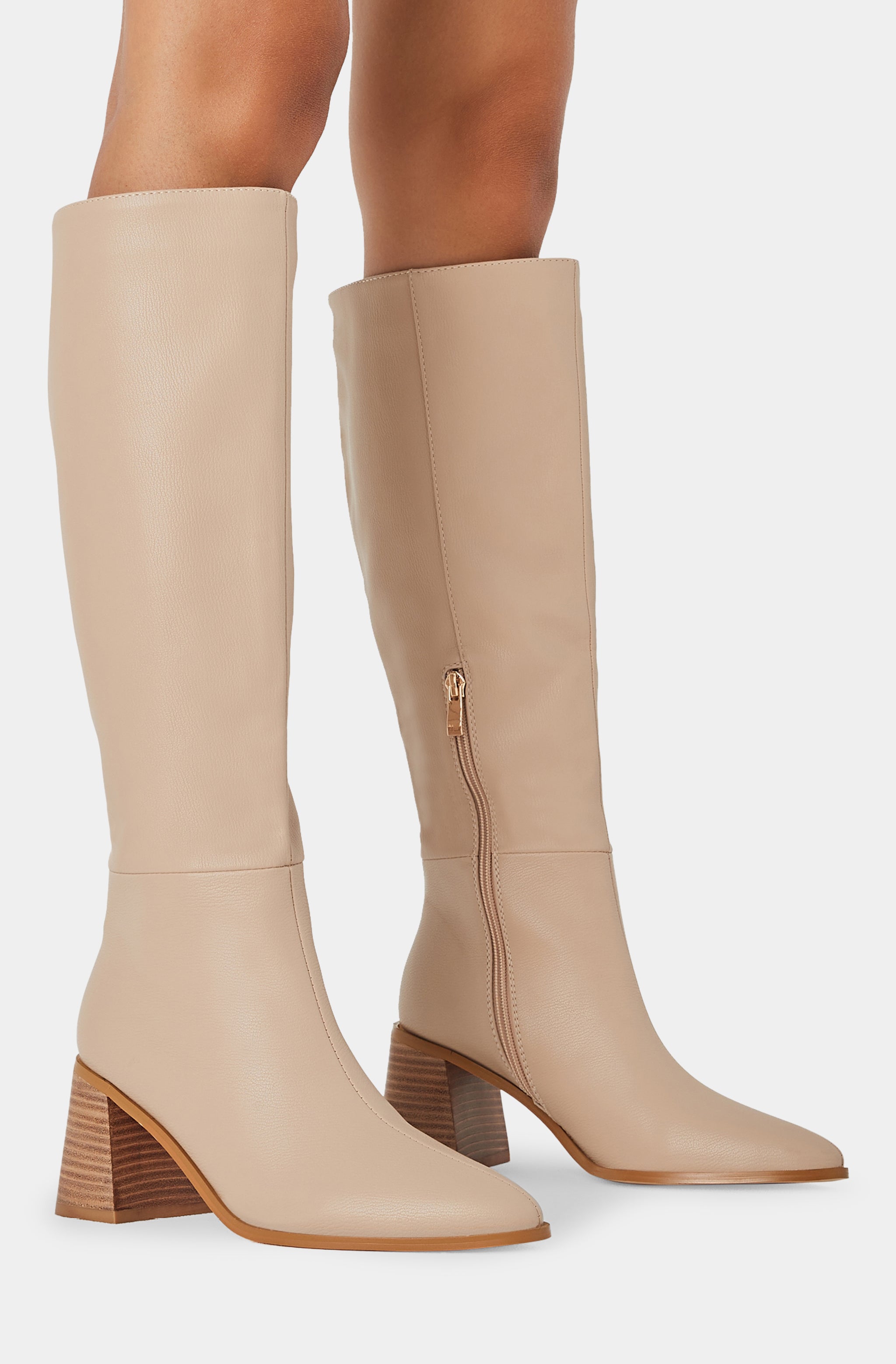 Holden Boot