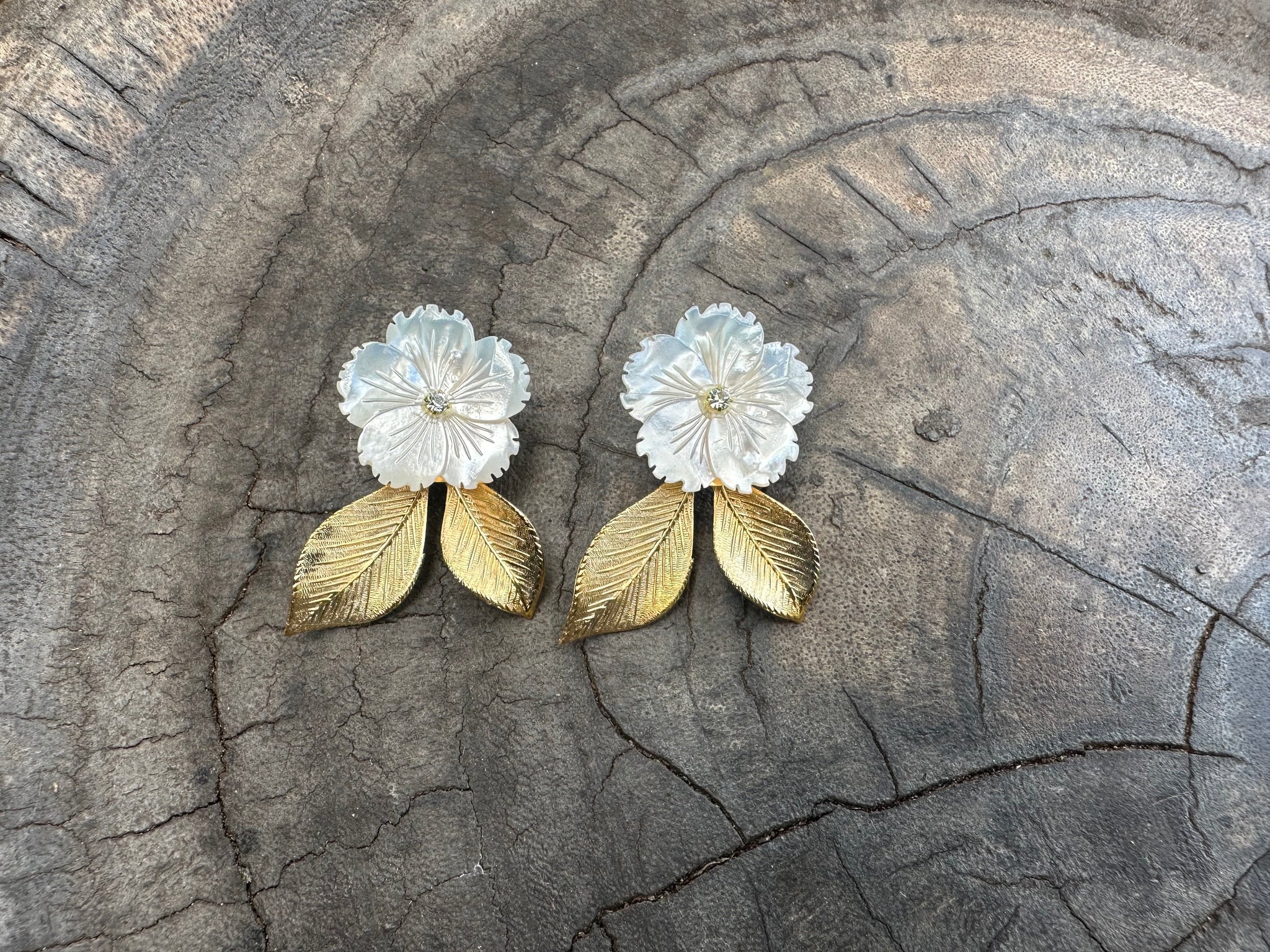 The Pink Reef Hand Carved Mother of Pearl Stud