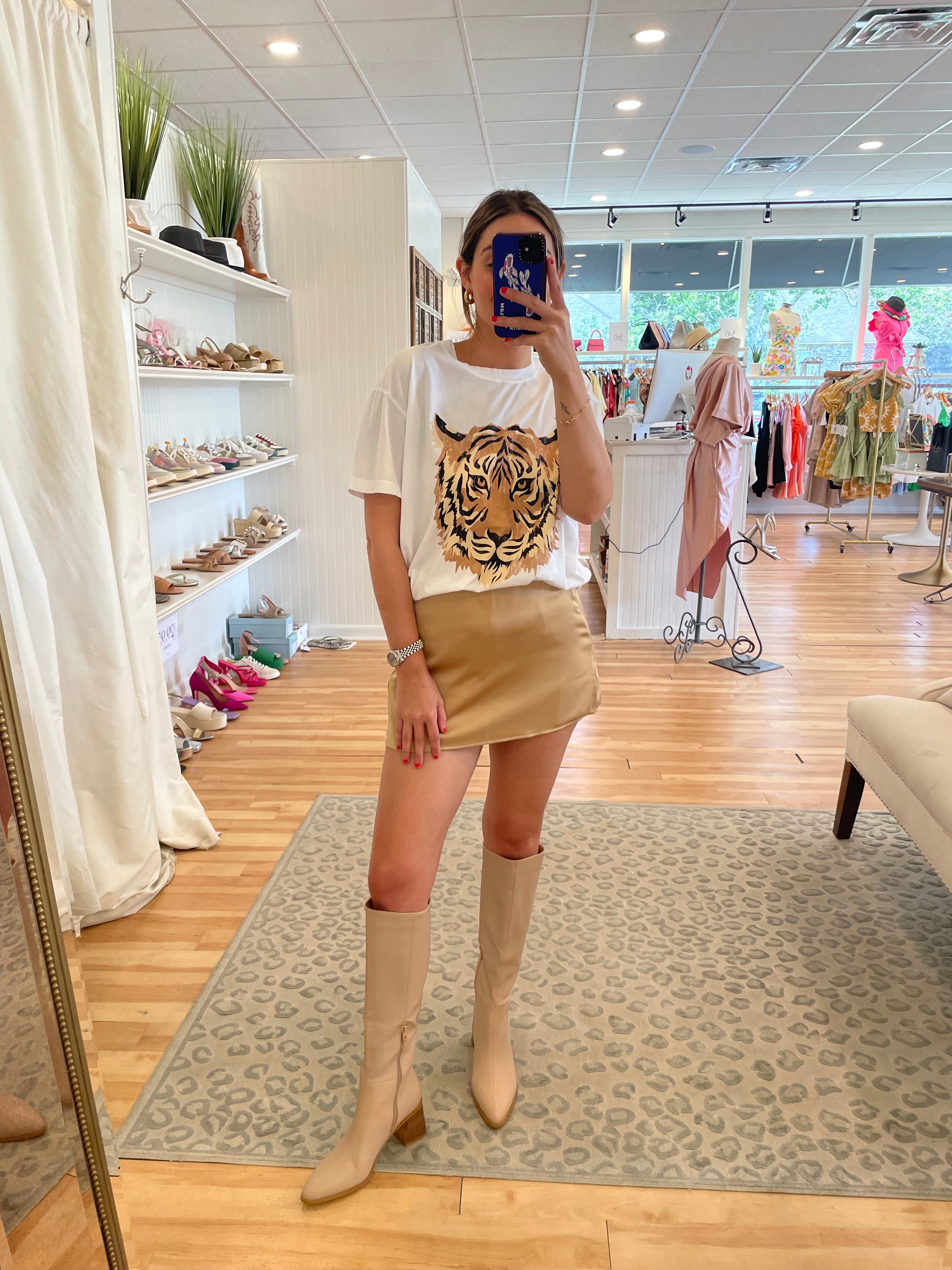 Hemline Exclusive Travis Tee