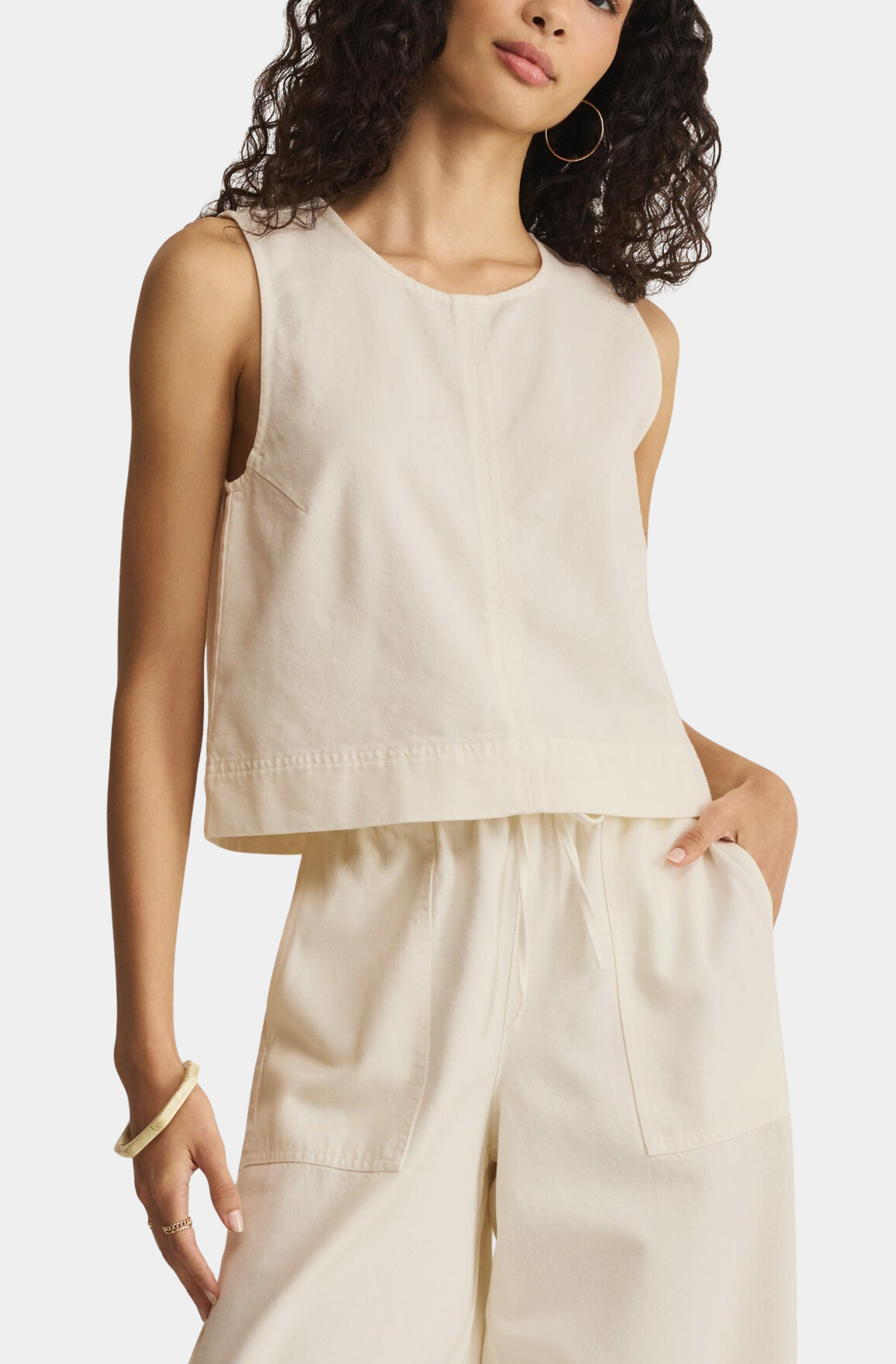 Tops – Hemline Highland Road