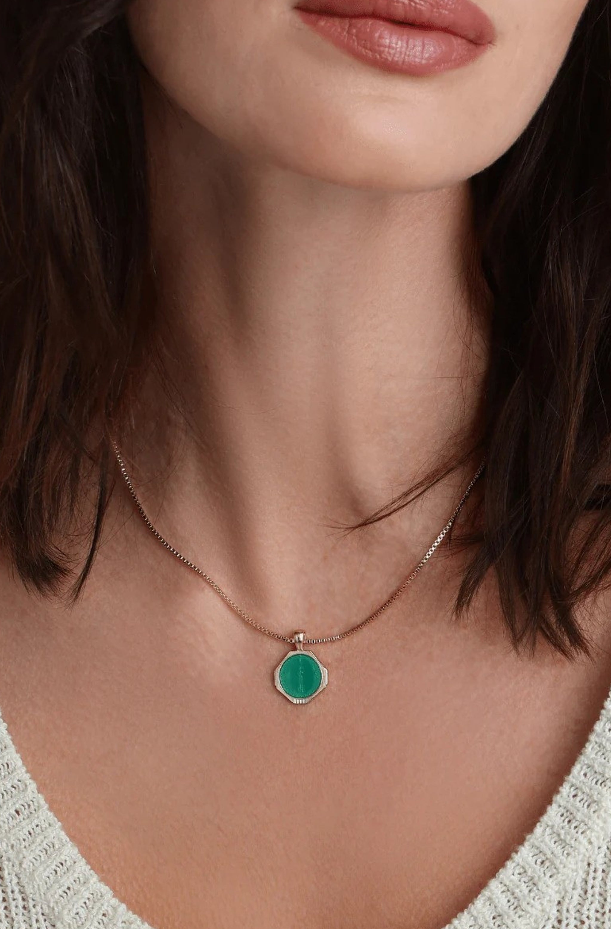 Sofia Pendant Necklace